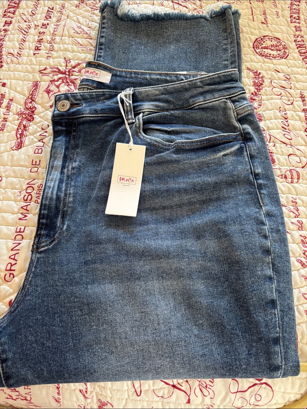 NWT LOVERVET High-Rise Blue Women's Jeans — Classic MEDIUM Wash SZ 22W